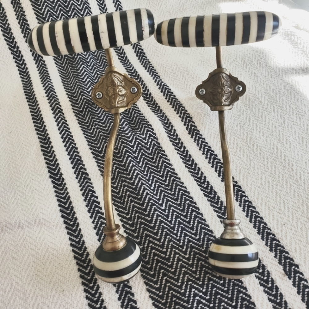 Black and white Anthropology wall hooks
